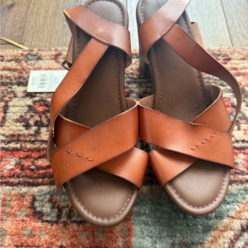 Women's Tan Leather Sandals
